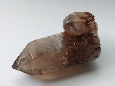天然石榴石茶晶烟晶宝石原石原矿石矿物标本晶体晶簇晶洞能量摆件